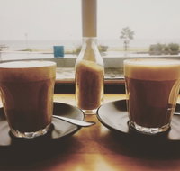 The Salty Dog Hotel - Restaurant Canberra