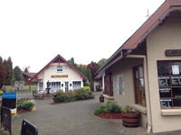 Alpenrose Lakeside Bistro  Bar