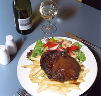 Bridge Hotel Bistro - Restaurant Canberra
