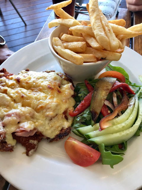 Comfort Inn The Pier Restaurant - Restaurant Canberra 3