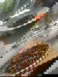 Cove Bar and Restaurant