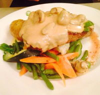 Lucas Hotel - Restaurant Canberra