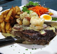 Maloneys Restaurant - Restaurant Canberra