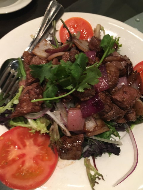 Phi Yen Vietnamese Restaurant - Restaurant Canberra 6