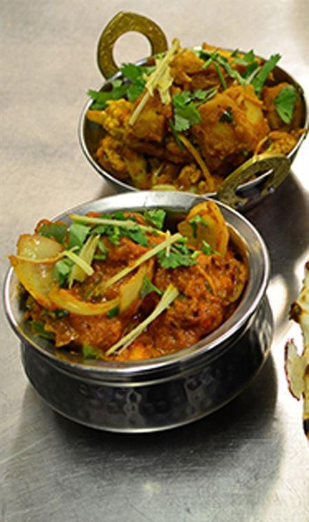 7 Village Indian Restaurant - Restaurant Canberra 4