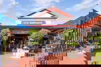 The Belmont Tavern
