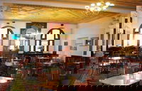 Hoover's Cafe