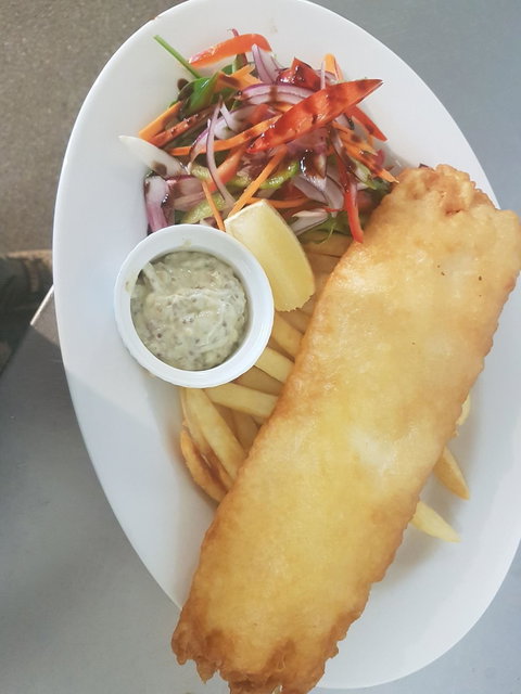 Capel Tavern - Restaurant Canberra 3