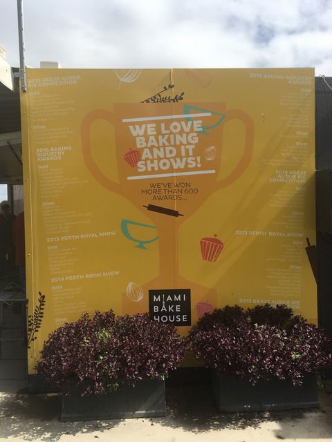 Miami Bakehouse - Restaurant Canberra 4