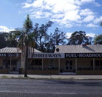 Threeways Roadhouse  Tavern - Restaurant Canberra