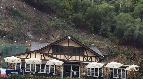 Utopia At Waterfall Gully - Restaurant Canberra 0