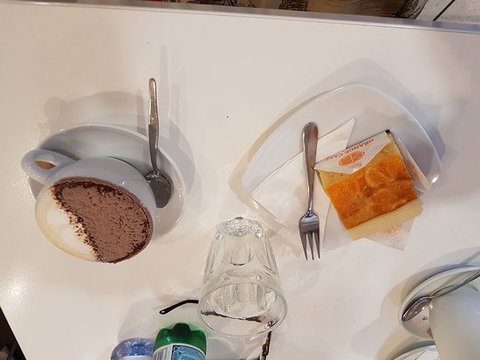 Oreo Cafe - Restaurant Canberra 0