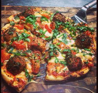 Amigo's Pizzeria - Restaurant Canberra