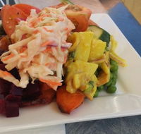 Blue Gums Hotel - Restaurant Canberra