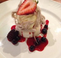 Silks Brasserie - Restaurant Canberra