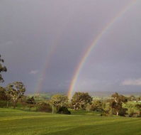 Tenafeate Creek Winery - Restaurant Canberra