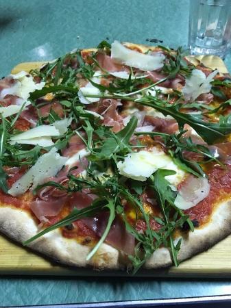 Wood Oven Gourmet Pizza - Restaurant Canberra 0