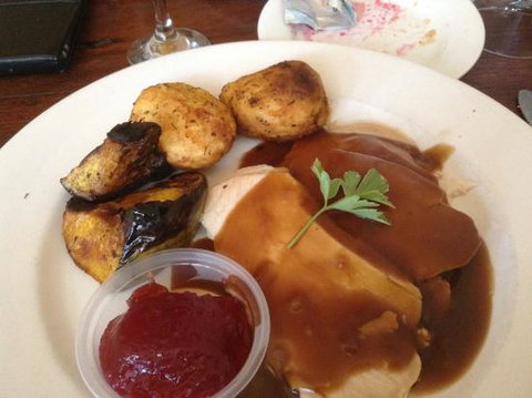 Royal Family Hotel - Restaurant Canberra 0