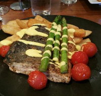 Tower Hotel Bistro - Restaurant Canberra