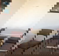 Vince's Dial-A-Pizza - Restaurant Canberra