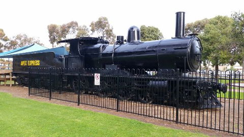 Goyder St Cafe - Restaurant Canberra 0