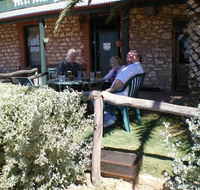 Mount Mary Hotel - Restaurant Canberra