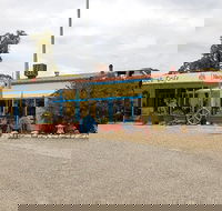 The Travelling Duck Cafe - Restaurant Canberra