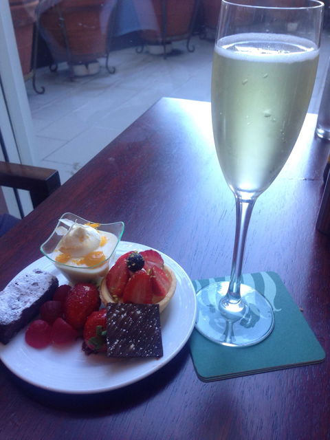 Kalinda Restaurant - Restaurant Canberra 2