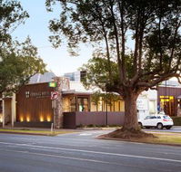 Federal Hotel Motel - Restaurant Canberra
