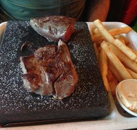 The Cube Hotel - Restaurant Canberra
