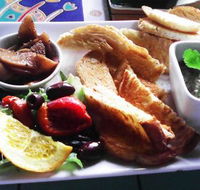 Two Bird's Cafe - Restaurant Canberra