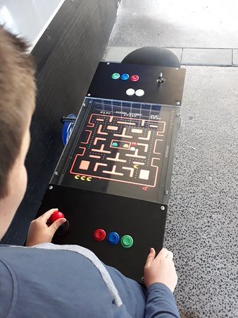 Pots & Pans Kitchen And Bar - Restaurant Canberra 0