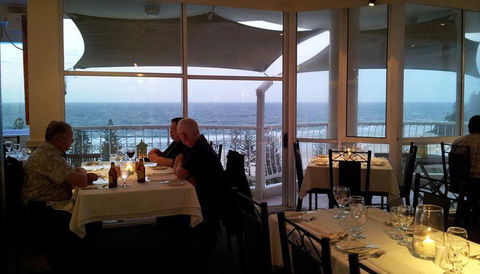Canton Palace - Restaurant Canberra 0