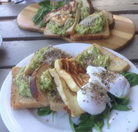 Esher Street Cafe  Deli - Restaurant Canberra