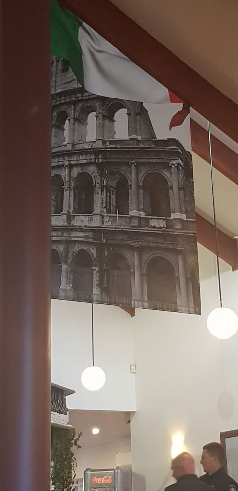 Valentino's Devonport - Restaurant Canberra 2