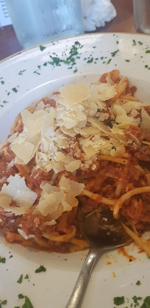Valentino's Devonport - Restaurant Canberra 4