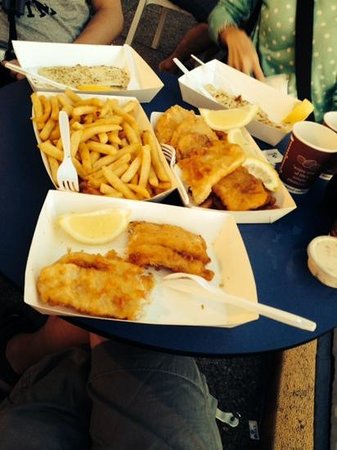 Beachview Seafoods - Restaurant Canberra 0