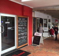 Fox and Hound Espresso - Restaurant Canberra