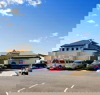 Highfields Tavern - Restaurant Canberra