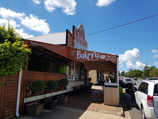 Blackbutt Woodfired Bakery Blackbutt