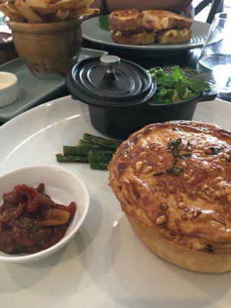 Hampton ACT Restaurant Canberra