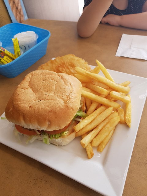 Jetty Seafood And Hamburgers - Restaurant Canberra 1