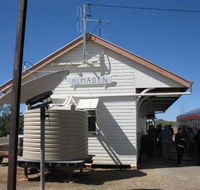 Railway Hotel Almaden - Restaurant Canberra