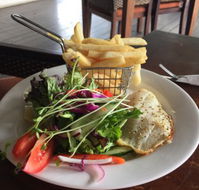 The Highlander Tavern - Restaurant Canberra