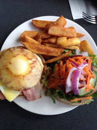 Beechmont Takeaway and Beechmont Restaurant Canberra Restaurant Canberra