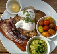 Cromwell STREAT - Restaurant Canberra