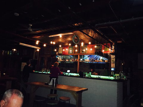 Back Alley Sally's - Restaurant Canberra 0