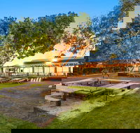 Batesford Hotel - Restaurant Canberra