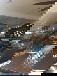 BeachHouse Barwon Heads