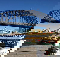 Private Tour Sydney Highlights In A Day - Restaurant Canberra